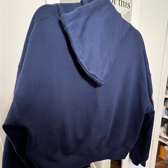 WEAR by Erin Andrews Cleveland Guardians Cropped Hoodie - Picture 3 of 6